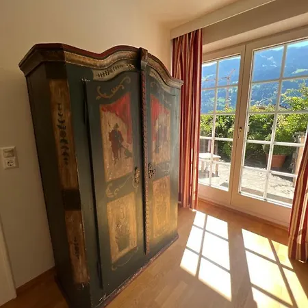 Landgasthof Linde シュトゥンム