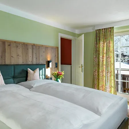 Landgasthof Linde Szálloda Stumm