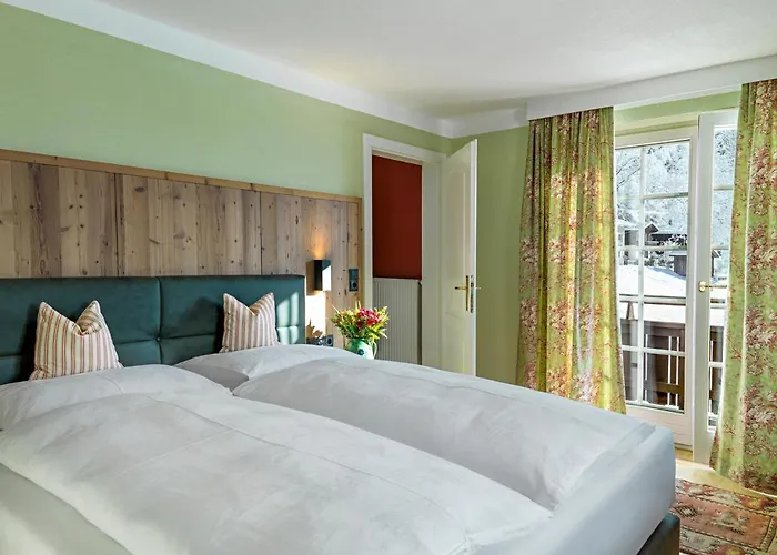 Landgasthof Linde ホテル シュトゥンム